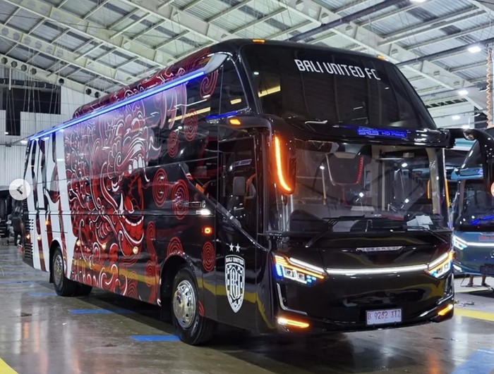 Array,Bali United FC Punya Bus Baru, Intip Fasilitasnya