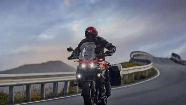 Array,Honda Luncurkan Moge Petualang Baru, Pakai Basis CB1000 Hornet