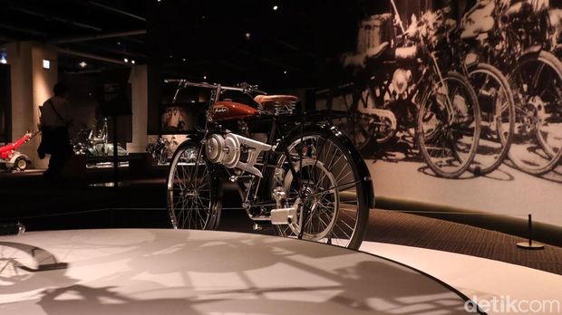 Array,Bertemu Motor Pertama Honda di Dunia, Wujudnya Mirip Sepeda Kumbang