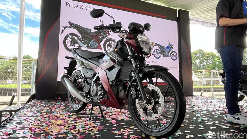 Array,Harga Selisih Rp 3 Jutaan, Ini Beda Suzuki Satria Pro dan Satria F150