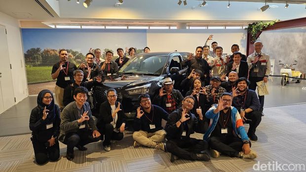 Array,Bocoran dari Jepang: Mesin Daihatsu Rocky Hybrid Bisa Dipasang ke Xenia