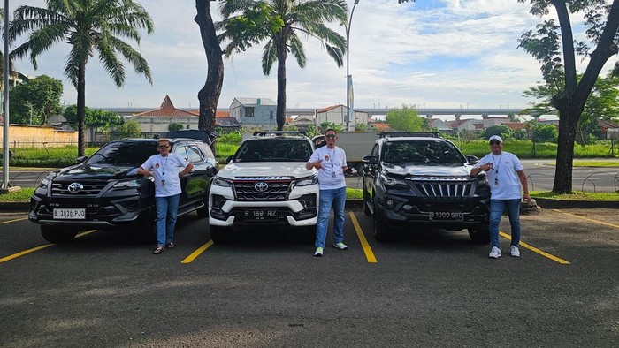 Array,Diisi Kegiatan Sosial, Komunitas Fortuner Bekasi Rayakan Ultah Ketujuh