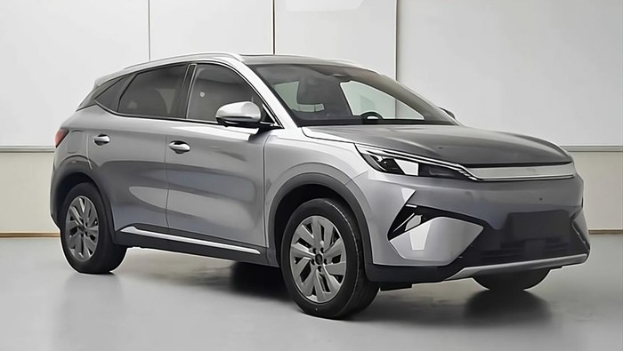 Array,BYD Atto 3 Punya Jarak Lebih Jauh, Jakarta-Madiun Sekali Isi