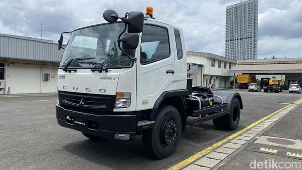 Array,Mengintip Produksi Raja Truk di Indonesia: Sejam Lahir 15 Unit