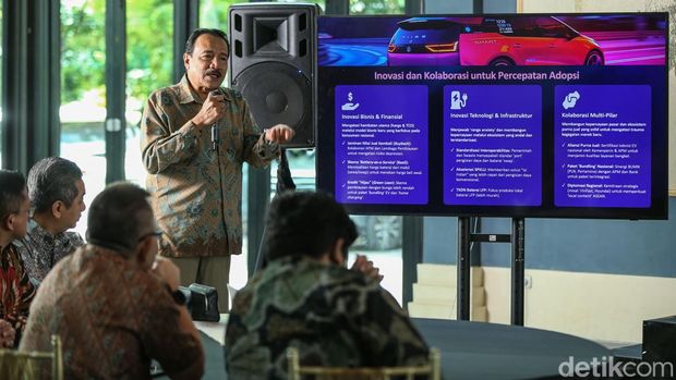 Array,Jangan Tawarin Mobil Listrik ke Generasi Tua!