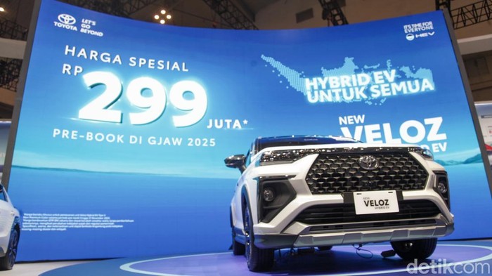 Array,Kisaran Harga Toyota Veloz Hybrid dari yang Termurah sampai Termahal