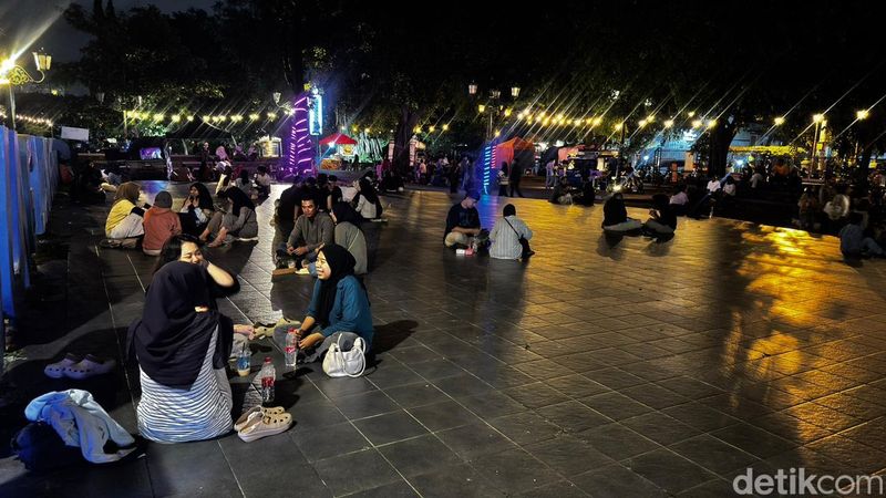 Array,Tempat Nongkrong Anti-mainstream di Jogja, Embung Langensari
