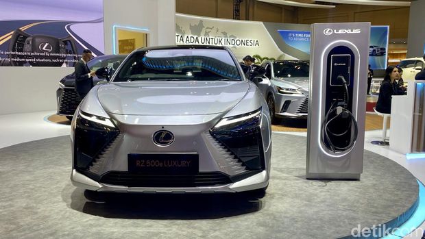 Array,Pakai Setir Seperti Pesawat, Segini Harga Lexus RZ 500e di RI