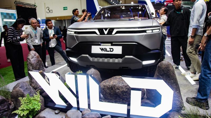 Array,Bos VinFast Indonesia Beberkan Upaya Dukung Indonesia Emas di GJAW 2025