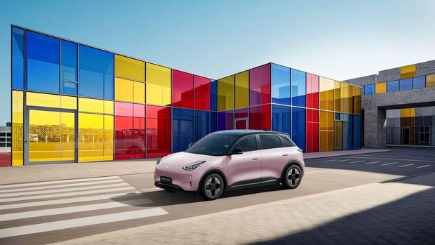 Array,Spesifikasi Geely EX2 yang Meluncur di RI: Penggerak Belakang, Jarak Tempuh 395 Km