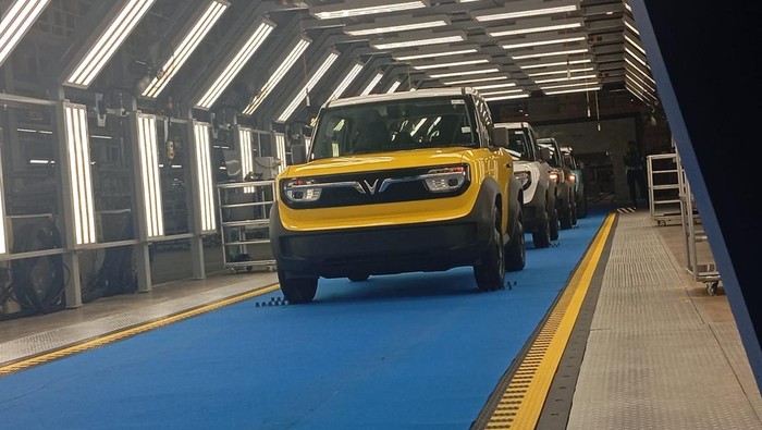 Array,Dirakit di Subang, Harga Mobil VinFast Bakal Turun?