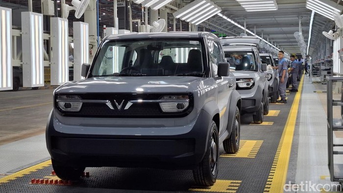 Array,Insentif Mobil Listrik Lanjut atau Tidak? Begini Kata Kemenkeu