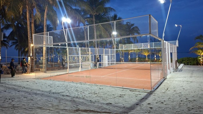 Array,Main Padel di Pinggir Pantai, Hanya di PIK2