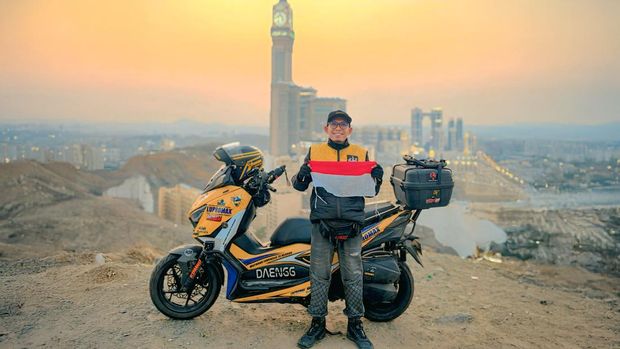 Array,Cerita Bikers Makassar 'Daeng' Touring ke Mekah Pakai Yamaha Xmax