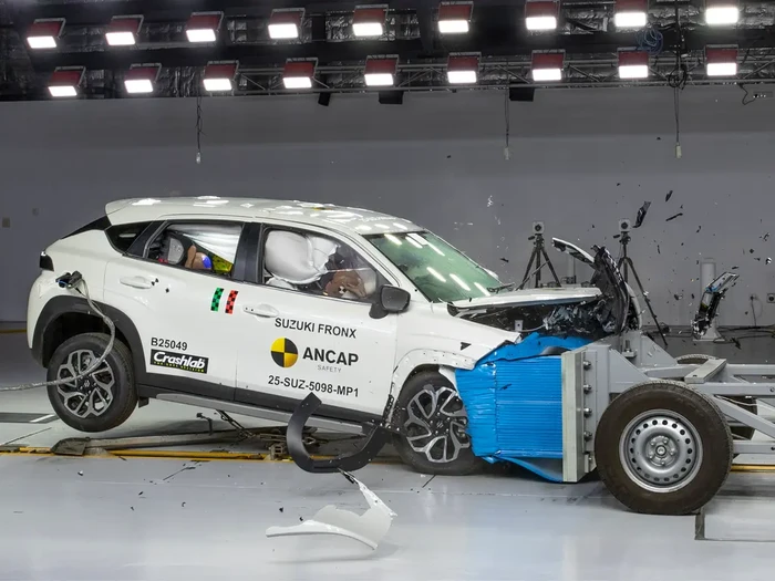 Array,Suzuki Fronx Dapat Bintang Satu Tes Tabrak, Penjualan Ditunda