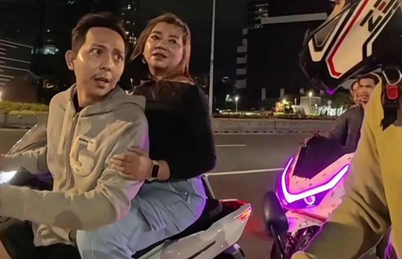 Array,Habis Ngamuk Ditegur Jangan Ngerokok, Pemotor PCX Kini Minta Diampuni