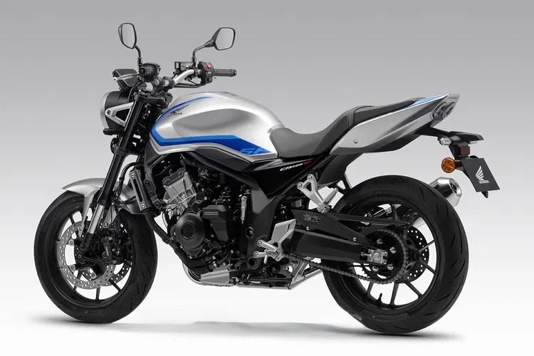 Array,Honda CB500 Super Four Meluncur, Bisa Pindah Gigi Tanpa Tarik Kopling