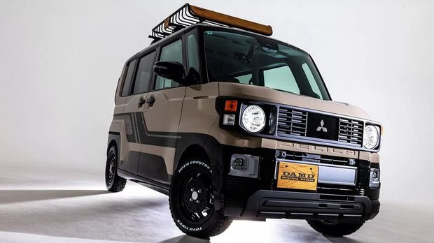 Array,Menolak Takdir! Mitsubishi Delica Mini Ini Dimodifikasi Bergaya SUV Off Road