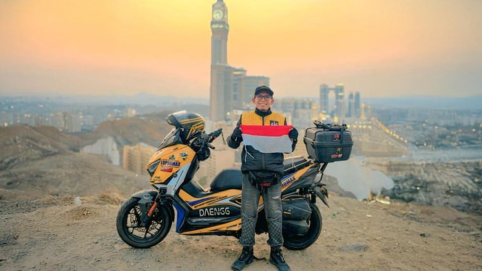 Array,Cerita Bikers Indonesia Ketemu Taliban, Awalnya Deg-degan Endingnya Kocak