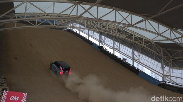 Array,Terpukau Lihat Sirkuit Baru BYD di China, Ada Tanjakan di 'Luar Nalar'