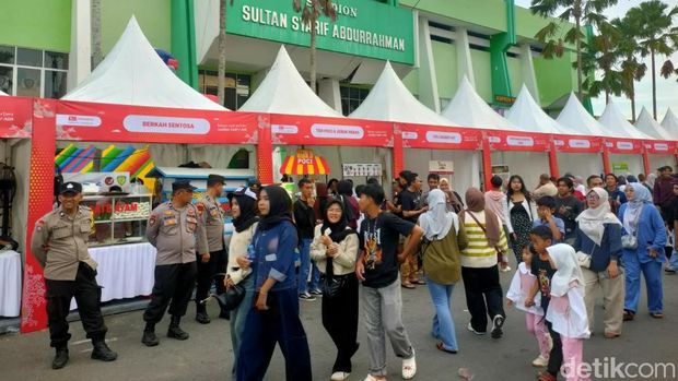 Array,Daihatsu Kumpul Sahabat Pontianak: UMKM Untung, Komunitas Hepi Pengen Digelar Lagi
