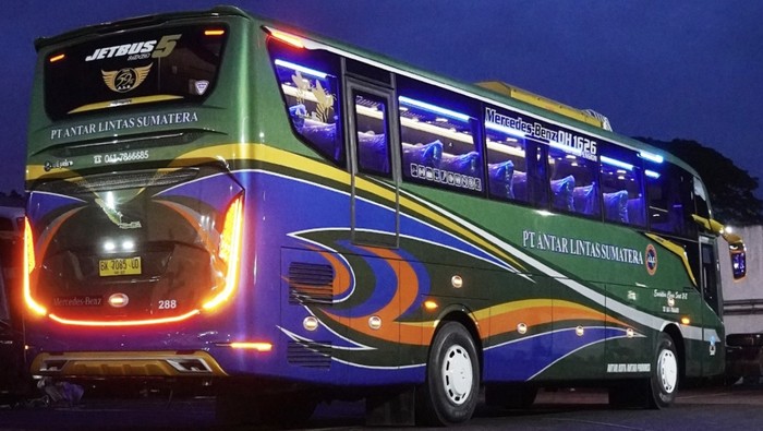 Array,Ini Dia Bus Baru PO ALS yang Punya Spek 'Rata Kanan'