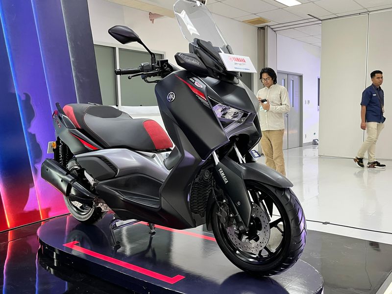 Array,Yamaha Luncurkan Nmax dan Xmax Baru dengan Livery Spesial