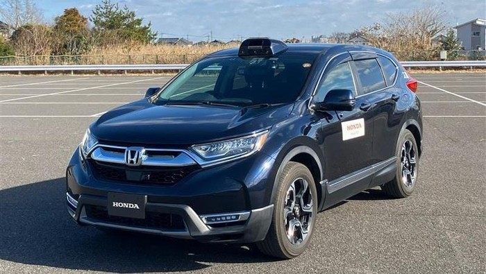 Array,Honda Uji Coba CR-V Otonom