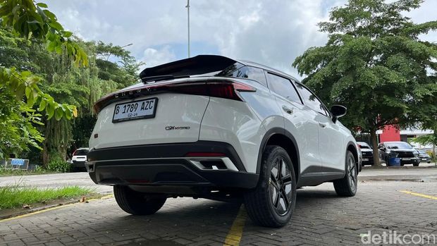 Array,Tanpa Insentif, Harga Mobil Chery di Indonesia Naik Segini