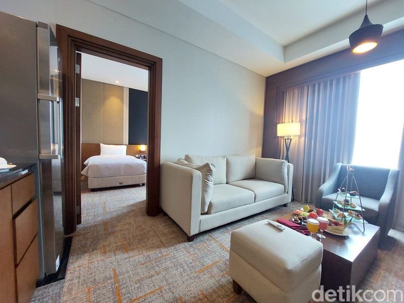 Array,Ide Staycation di Cibubur: Avenzel Hotel and Convention