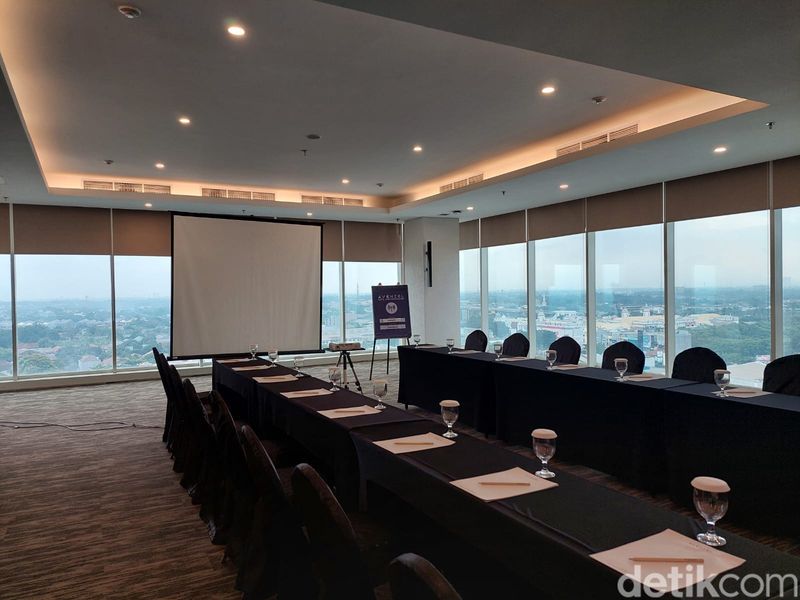 Array,Ide Staycation di Cibubur: Avenzel Hotel and Convention