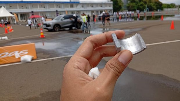 Array,Penjelasan Lepas soal Komponen L8 Copot usai Hajar Speed Bump