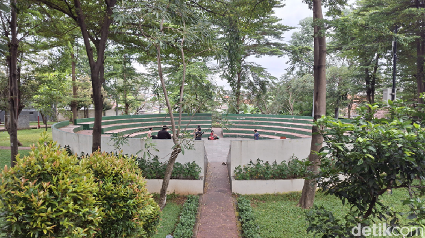 Array,Jakarta Timur Punya Taman Nyaman, Taman Kopi, Nggak Kalah dari Jaksel