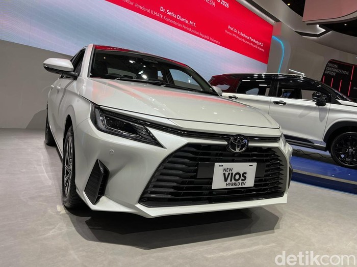 Array,3 Mobil Hybrid Baru Toyota, Harga Mulai Rp 399 Juta