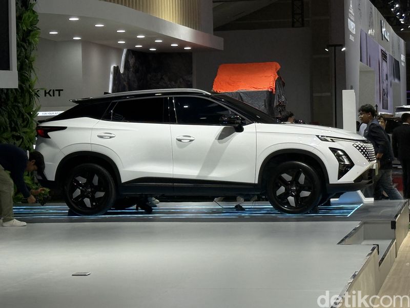 Array,Harga Chery C5 CSH Cuma Rp 300 Jutaan!