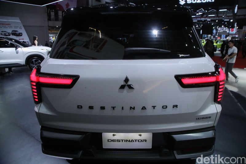 Array,Beda Rp 8 Juta, Ini yang Baru di Mitsubishi Destinator 55th Anniversary Edition