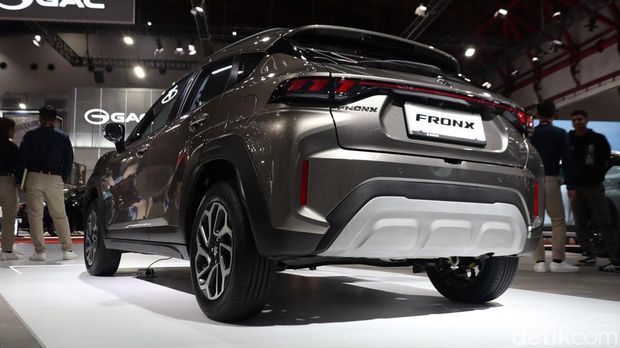 Array,Kata Suzuki soal Mobil Jepang Ikutan Perang Harga