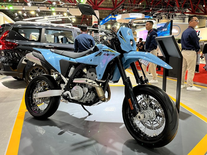 Array,Akhirnya Suzuki Bawa Motor Ganteng yang Bukan Buatan India