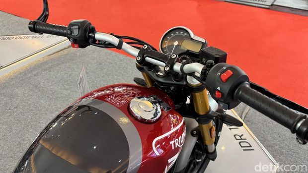 Array,Motor Termurah Triumph Resmi Dijual di Indonesia!