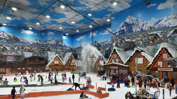 Main ke Tangsel Jangan Bingung, Ini 8 Spot Wisata Menarik yang Sayang Dilewatkan, 1. Taman Kota 2 BSD (Jaletreng Riverpark), 2. Kandank Jurank Doank, 3. Taman Wisata Situ Gintung, 4. Kampung Konservasi RIMBUN, 5. Trans Snow World Bintaro, 6. Broadway Alam Sutera, 7. Aviary Park Bintaro, 8. BXSea (Bintaro Jaya Xchange Oceanarium)