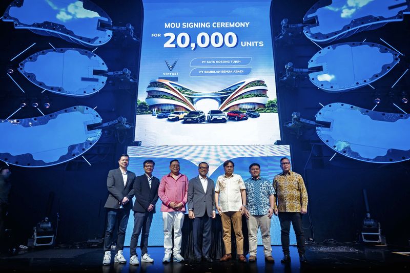 Array,20 Ribu Mobil Listrik VinFast Diborong Pengusaha RI, Buat Apa?