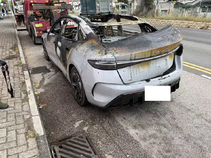 Array,Mobil Listrik BYD Terbakar, Ternyata Gara-gara Masalah Sepele Ini