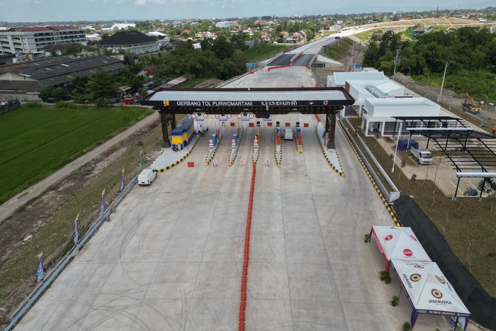 Array,Jadwal dan Lokasi Jalan Tol yang Dibuka Gratis saat Mudik