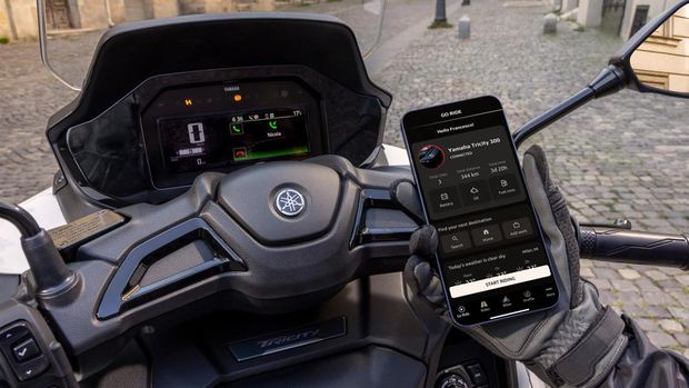 Array,Yamaha Luncurkan 'XMAX Roda Tiga' Baru, Makin Canggih dan Aman!
