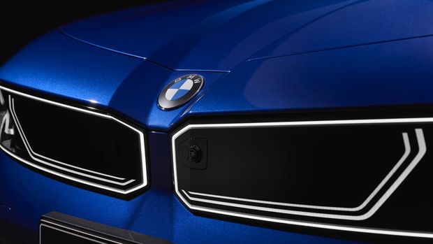 Array,BMW Luncurkan i3 Terbaru, Sedan Listrik yang Fenomenal!