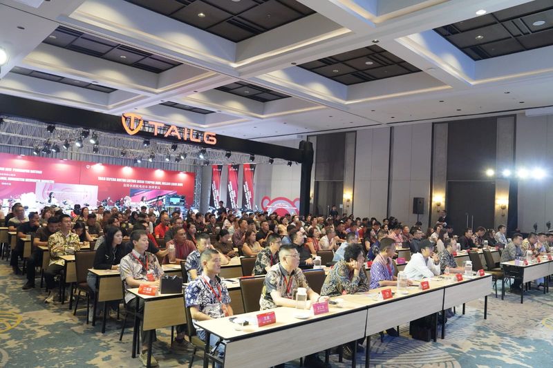 Array,Ada Lagi, Motor Listrik China Ini Resmi Masuk Indonesia
