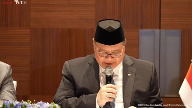 Array,Pemerintah Bongkar Rahasia Harga BBM Subsidi di RI Tak Naik Tahun Ini