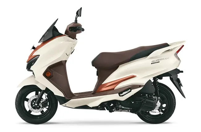 Array,Suzuki Luncurkan Skutik Bongsor Baru, Harganya Rp 18 Jutaan