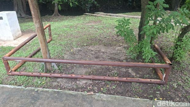 Array,Taman Pojok Ceria di Cibubur Sepi dan Tenang