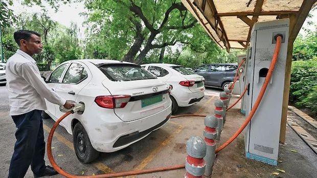 Array,Soal Subsidi Kendaraan Listrik, Indonesia Bisa Belajar dari India